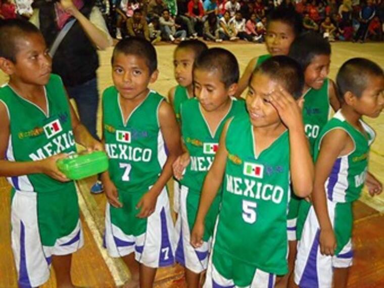 Quiero ser jugador de la NBA: Fernando, niño triqui