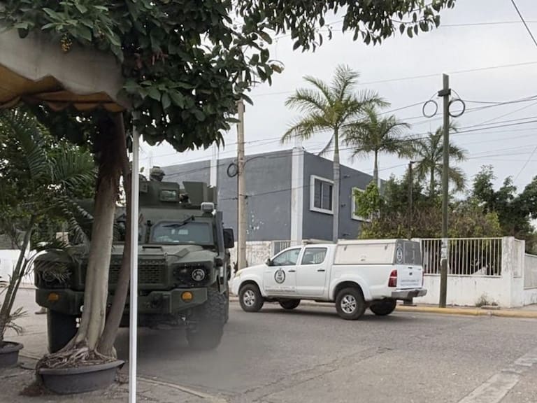 Bajo fuerte resguardo de seguridad, la FGR entregó los cuerpos de los mineros hallados en fosa clandestina en El Verde.