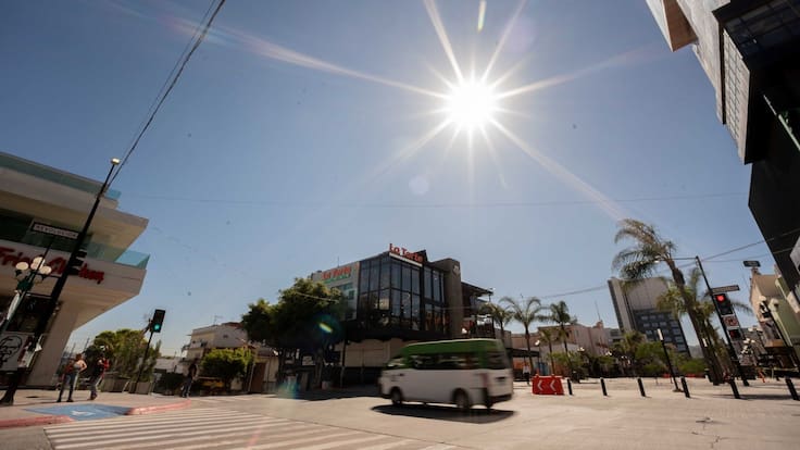 Frente frío 38 traerá vientos fuertes y calor de hasta 45 grados