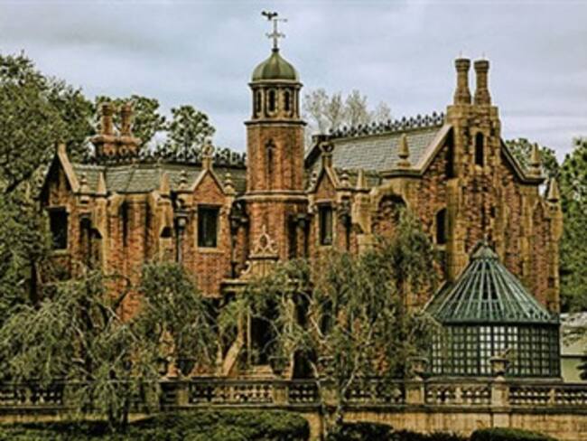 Ponen a la venta casa de 'Freddy Krueger' en 2.1 mdd