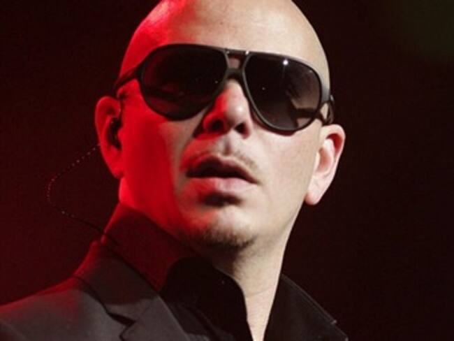 Aprovecha Pitbull polémica de Beyoncé para lanzar tema