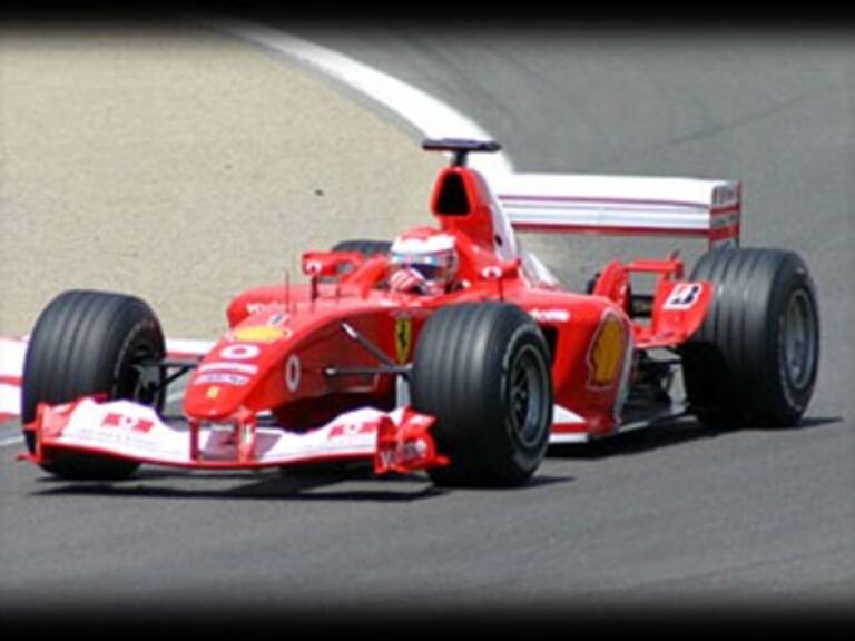 Enorgullece a Estefanía Reyes ser la única mujer en Nascar México