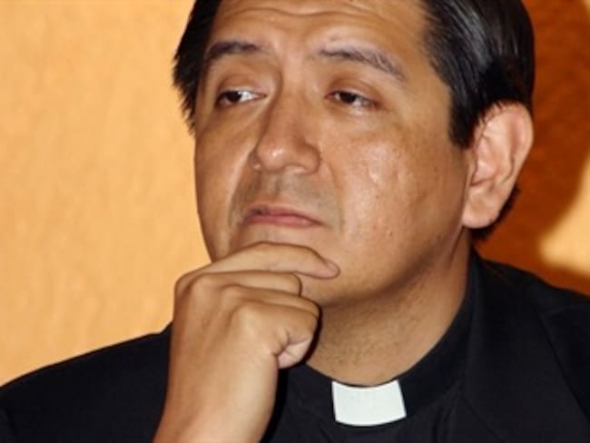 Religión y política. Padre Hugo Valdemar