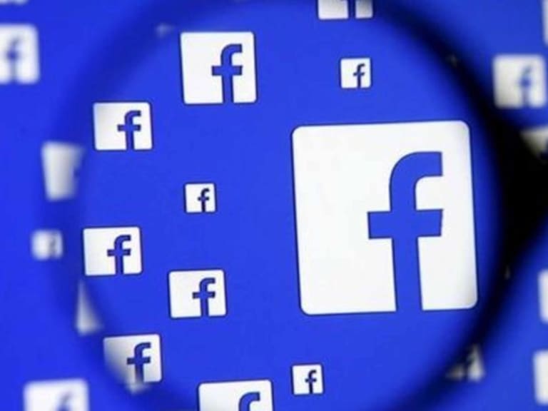Facebook bloquea publicidad de noticias falsas