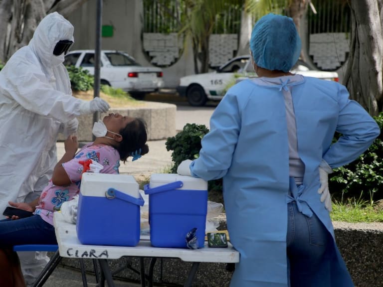 México supera las 44 mil muertes y 395 mil contagios de COVID-19