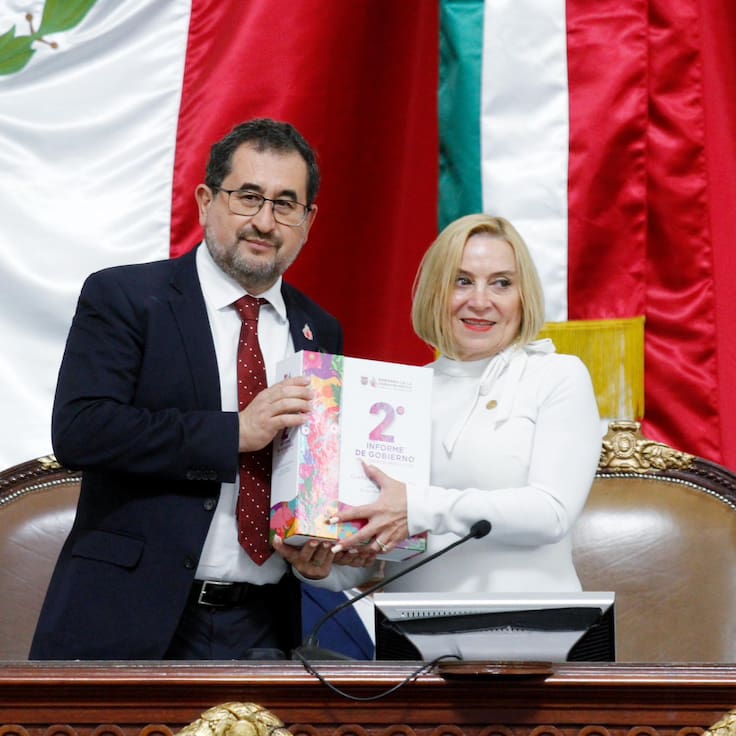 César Cravioto entrega Segundo Informe de Clara Brugada ante el Congreso de la CDMX
