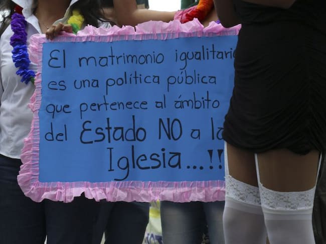 Conoce la postura del PRI, PAN y PRD sobre los matrimonios igualitarios