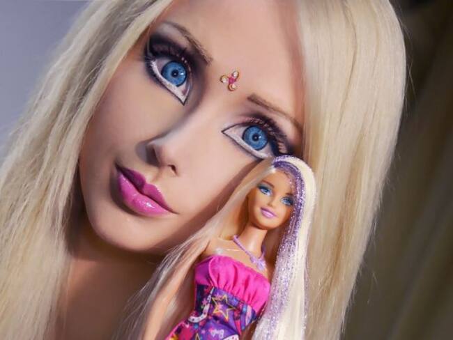 La ‘Barbie Humana’ se cansa de ser una muñeca y cambia su estilo de vida
