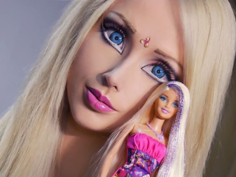 La ‘Barbie Humana’ se cansa de ser una muñeca y cambia su estilo de vida