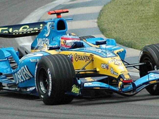 Advierten a Renault de expulsarlo de por vida de F1