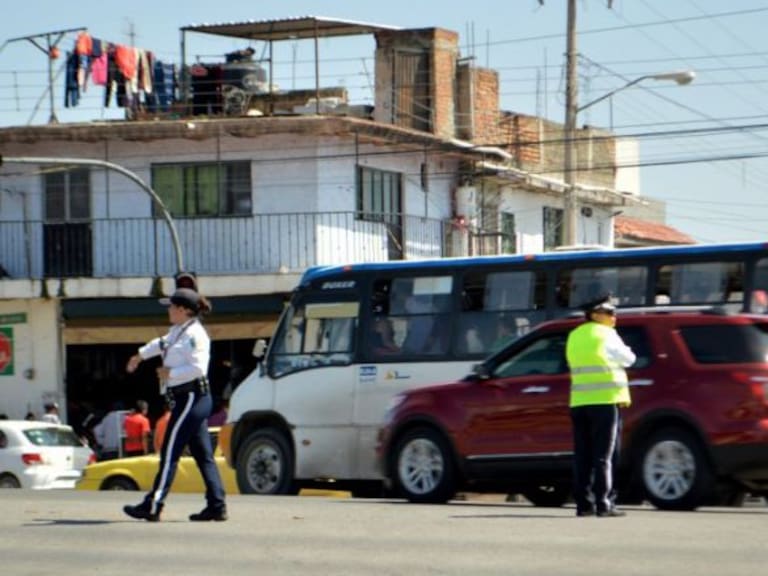 Muere hombre al intentar cruzar la carretera a Chapala