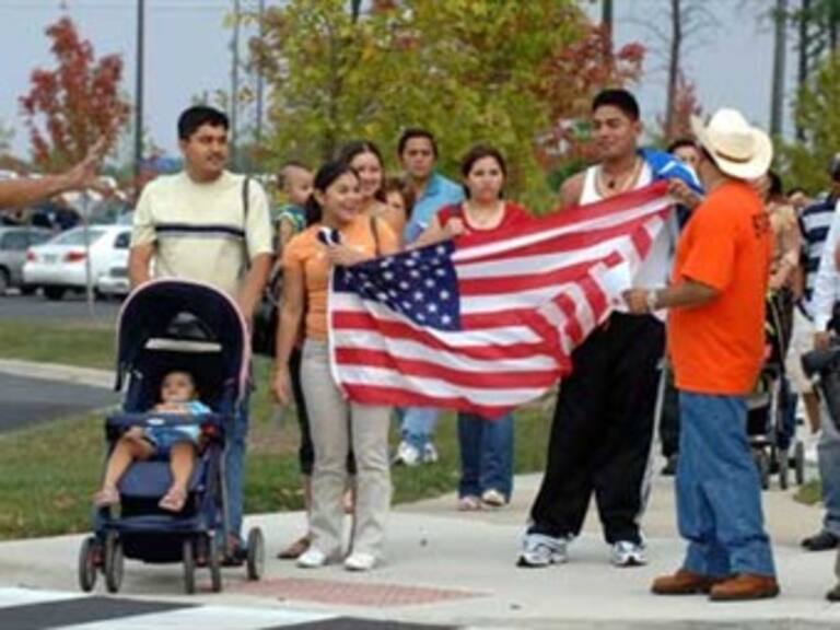 EU debe aprovechar momento para reforma migratoria: LA Times