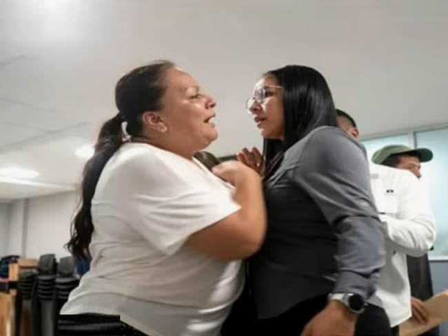 Madre de joven con cáncer denuncia veto en hospital de Veracruz y exigen diálogo con la gobernadora Nahle
