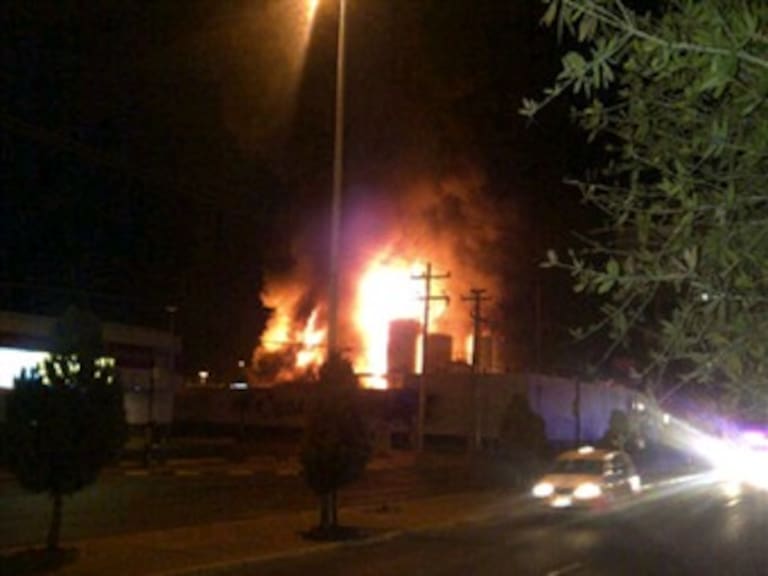 Deja cuatro mujeres muertas incendio en tienda en Durango