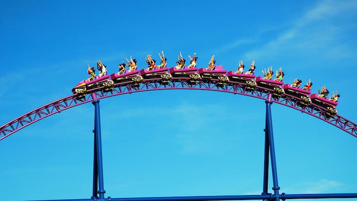 ¿Qué ocurre en Six Flags? Investigan una muerte en Georgia y reclaman por lesiones cerebrales en California