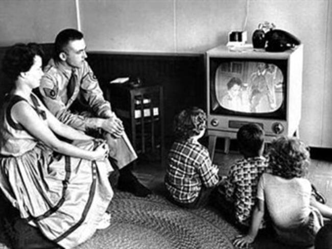 La clase media en nuestro país. Pedro Tello y José Luis de la Cruz, analistas financieros