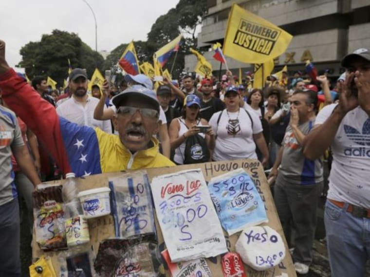 Gobierno de Venezuela arrestó a 800 personas