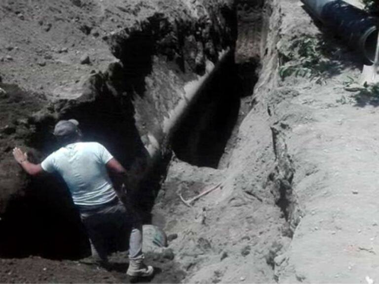 Por sismo albañiles sufren accidente en Edomex