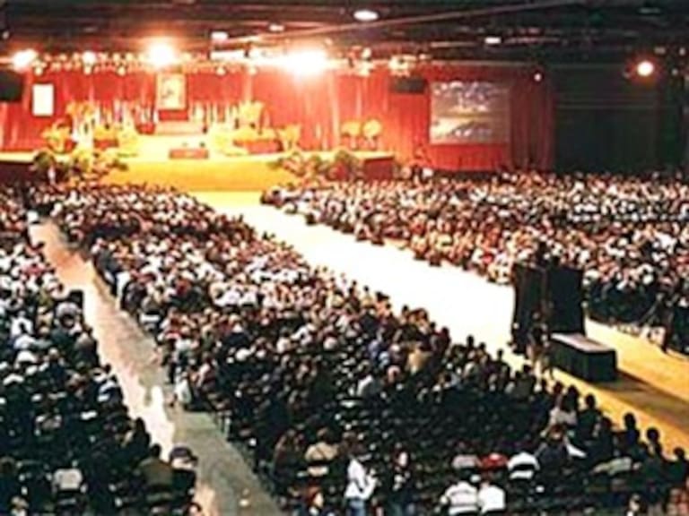 Más de siete mil católicos a Encuentro Mundial de Familias