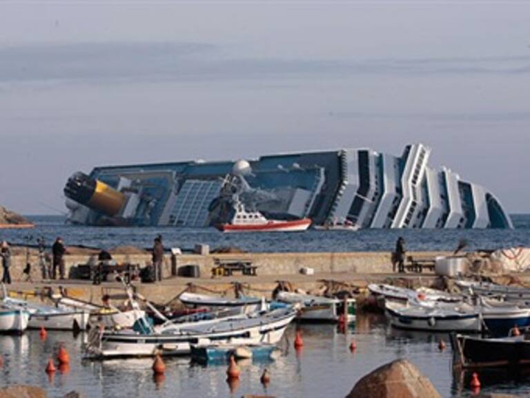 Se defiende capitán del Costa Concordia en juicio preliminar