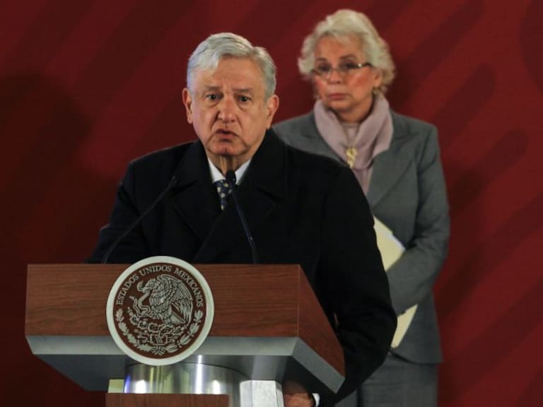 Hasta militares serán investigados por &quot;huachicoleo&quot;: López Obrador
