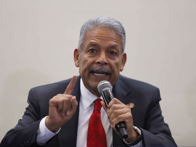 Tereso Medina asume dirigencia CTM y plantea agenda laboral