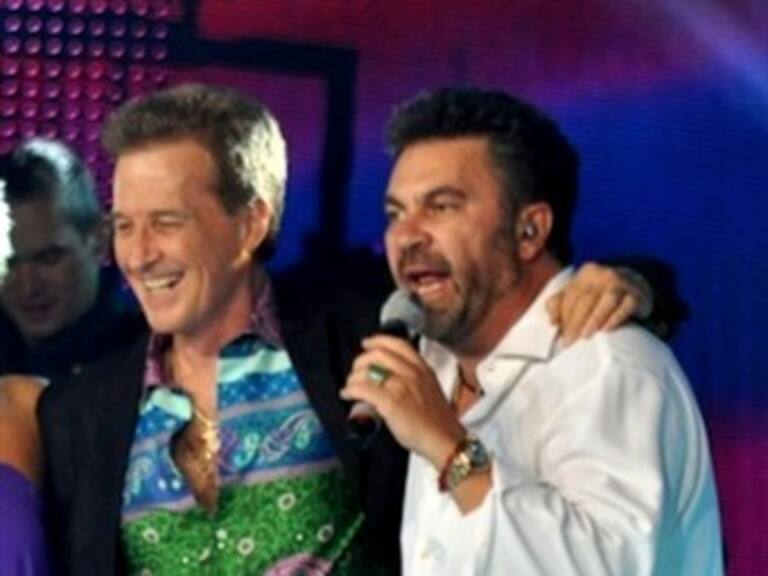 Rememoran Emmanuel y Mijares tiempos pasados en concierto nostálgico