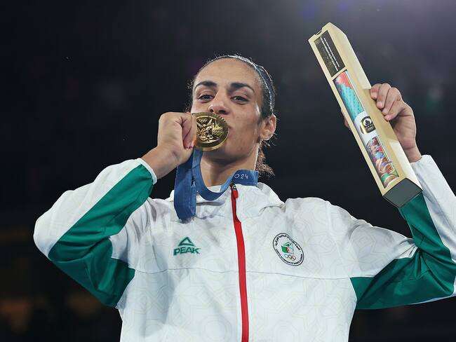 La boxeadora argelina Imane Khelif gana la medalla de oro en París 2024