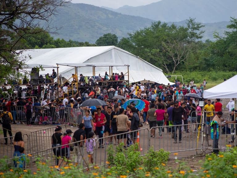 Podría México solicitar más visas humanitarias para venezolanos: AMLO