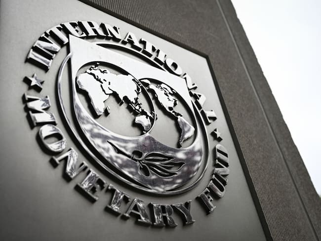 FMI eleva previsión de crecimiento de México para 2026