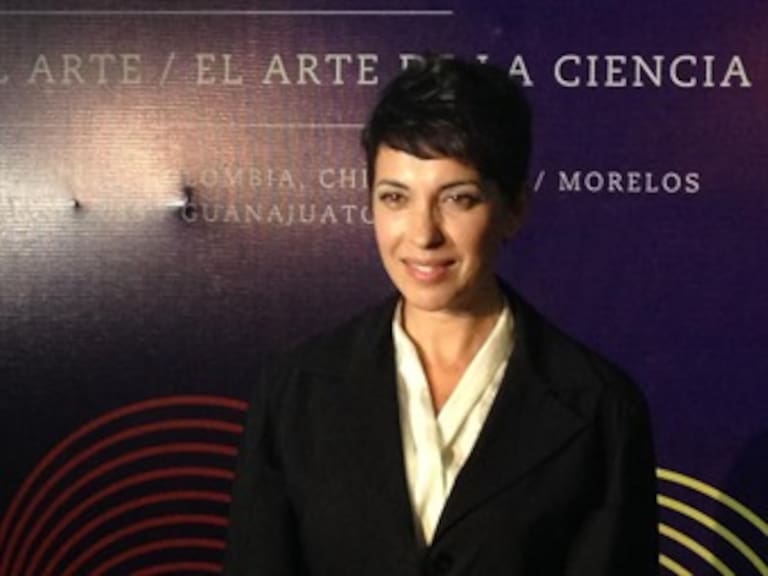 Le canta a México Teresa Salgueiro