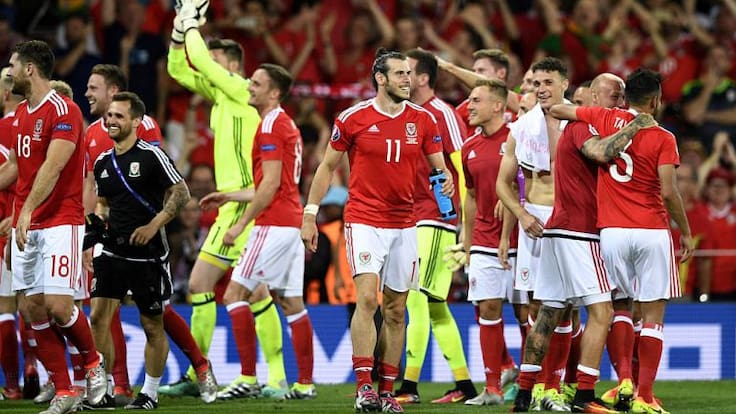 Gales golea a Rusia y manda a Inglaterra al segundo lugar del grupo B