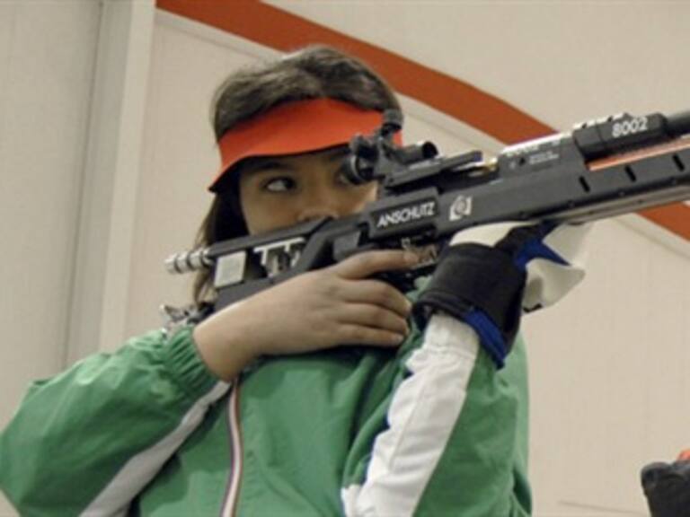 Obtiene Rosa del Carmen Peña bronce para México en tiro deportivo