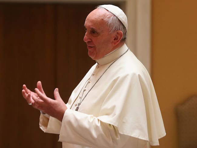 Los empleos que tuvo el Papa Francisco antes del Vaticano; Trabajó en un bar