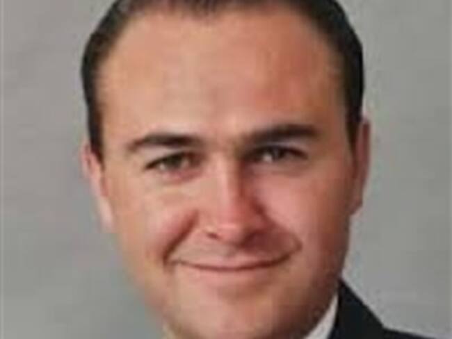 La radio centro del hogar. Luis Alberto Villarreal, coodinador de diputados federales del PAN