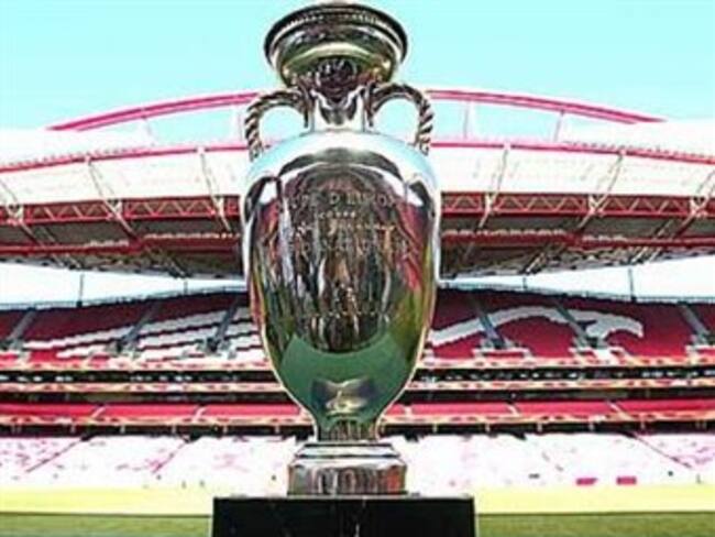 Quiere París organizar Eurocopa 2016