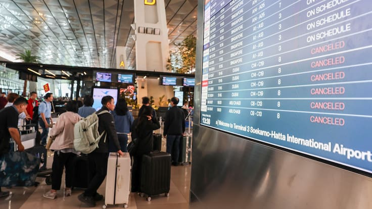 Sube a 321 connacionales evacuados de Medio Oriente: SRE