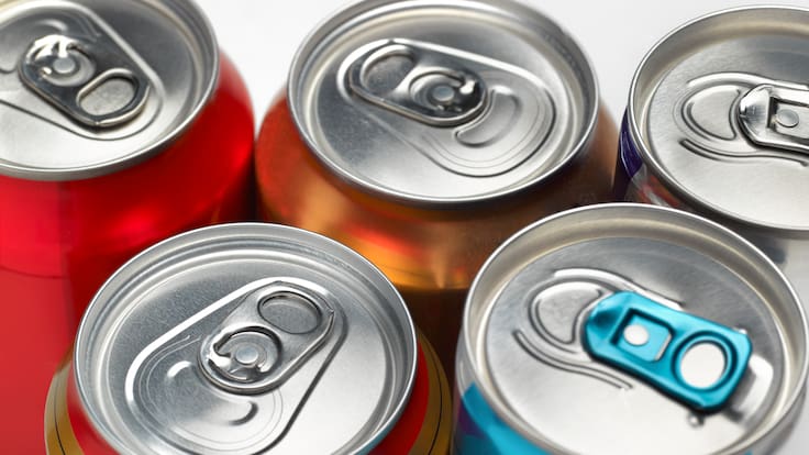 Bebidas energéticas ponen en riesgo el corazón de los jóvenes; La Secretaría de Salud alerta por aumento de taquicardias y arritmias