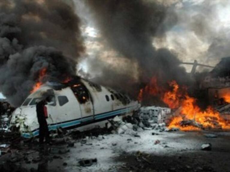 Más de 50 muertos al estrellarse avión en República del Congo