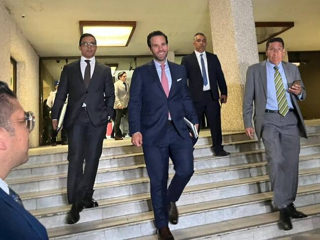 Nada ni nadie lo va a frenar; seguirá hablando con la verdad, asegura Carlos Loret