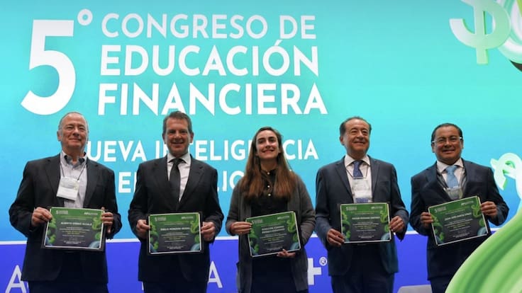 Educación financiera debe ser una herramienta práctica, plantea Hacienda