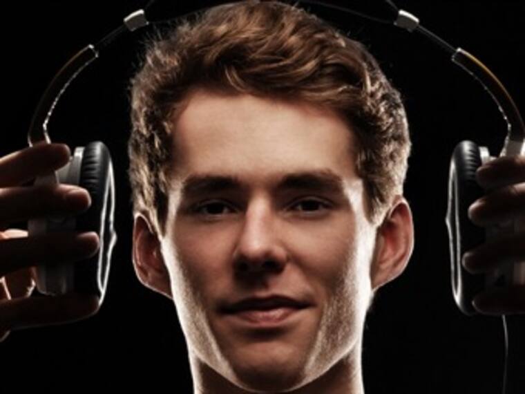 "Reality" - Lost Frequencies ft. Janieck Devy