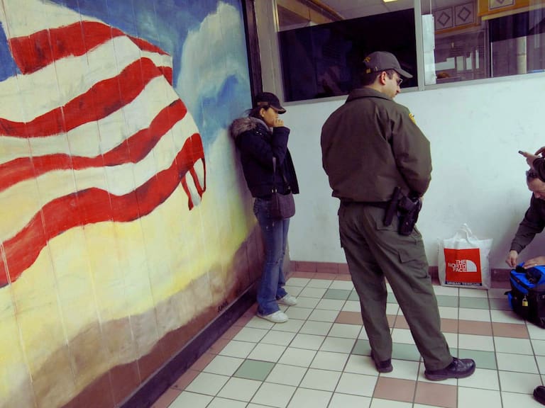 Migrante ciego detenido por ICE en Buffalo muere. Getty Images