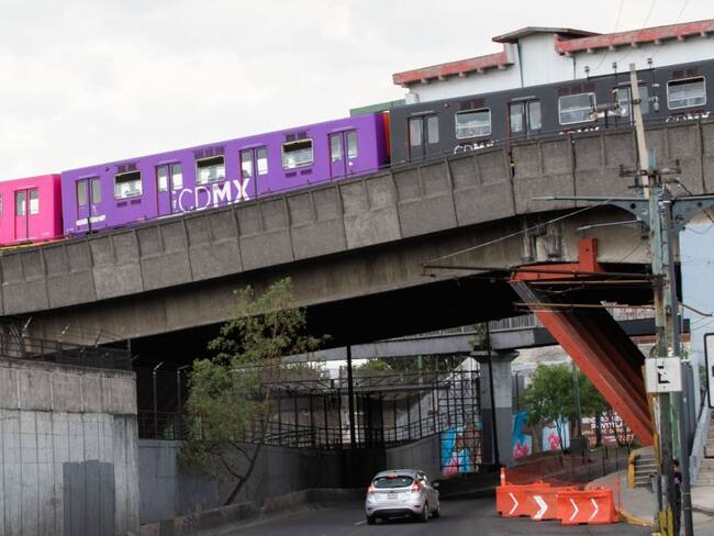 Sheinbaum descarta riesgos en la Línea 9 del metro