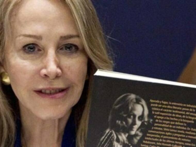 Silvia Lemus presenta su libro : "Tratos y retratos"