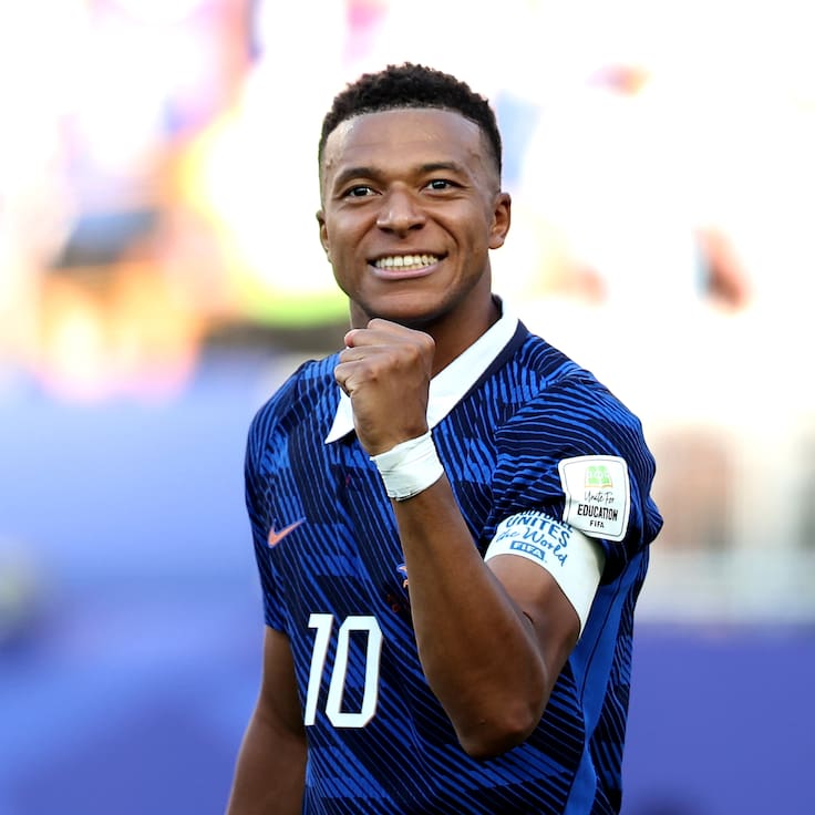 ¡Kylian Mbappé llega a 10 goles en el Mundial 2026 y se convierte en el máximo anotador de la historia!