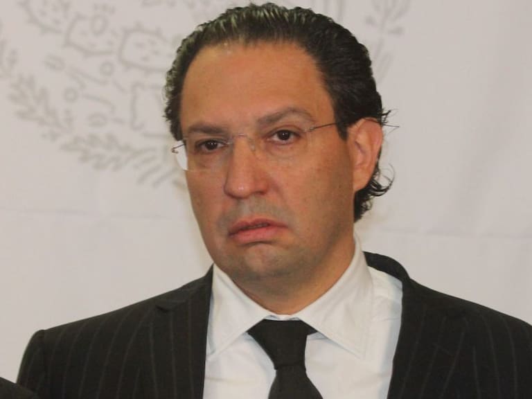 Orden de aprehensión contra Emilio Zabadúa sigue vigente en FGR