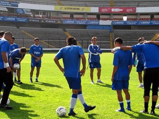 Sugieren a El Salvador no jugar amistoso con Haití por cólera