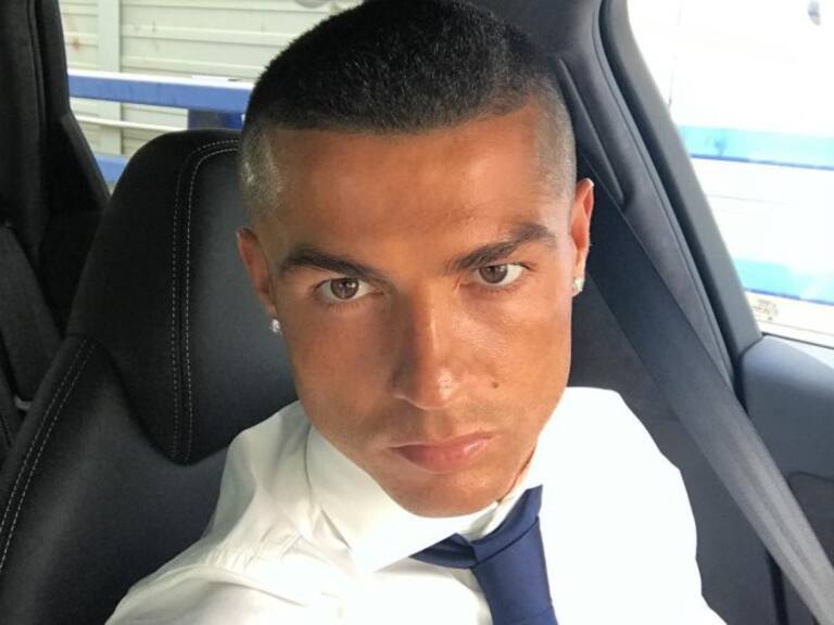 Después de que Cristiano Ronaldo estrenara nuevo look, repasamos algunos otros cortes de cabello que se ha hecho el futbolista portugués