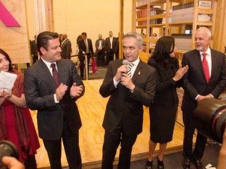 ¿Qué libros leen Aristóteles Sandoval y Miguel Mancera?